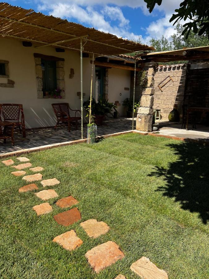 בית הארחה אוריסטאנו 	Graziosa Stanza Campidanese Su Terzu מראה חיצוני תמונה